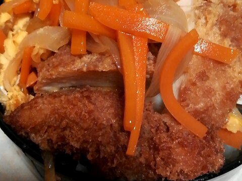 具沢山！ボリュームかつ丼